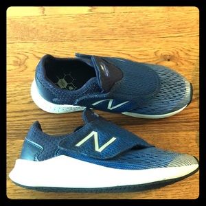 New Balance Boys Fresh Foam Velcro Sneaker